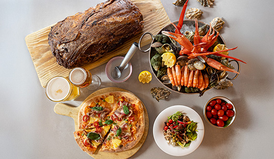 「セイバー・コートヤード」パッケージ：ボーナスポイント＆客室アップグレード付き！ “Savor Courtyard” Package with Bonus Points